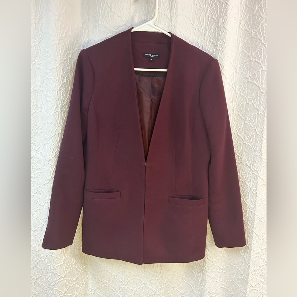 Mario Serrani of Italy Size 10 Raspberry Blazer